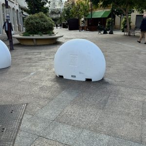 BOLARDO HORMIGON DISUASORIO