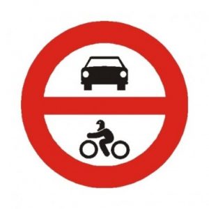 Entrada prohibida a vehículos de motor